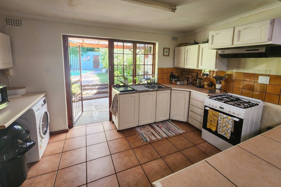2 Bedroom Property for Sale in Harfield Village Western Cape